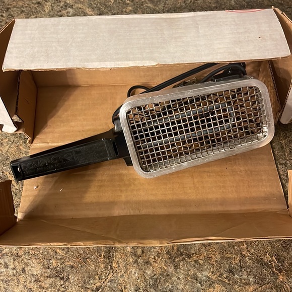 Antique Ostia Compact I fr/Red Defroster for Faster Fridge & Freezer Defrosting - Picture 6 of 9